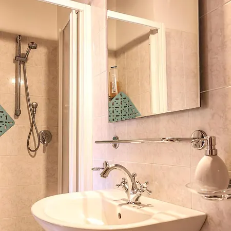 Pulcinella Tipico Centro Storico 펜션 Montepulciano Stazione