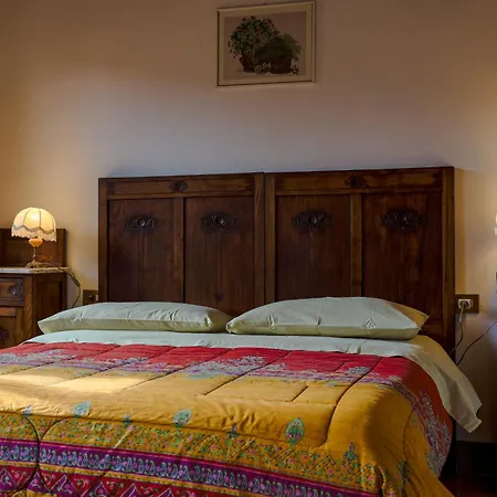 Pulcinella Tipico Centro Storico 펜션 *