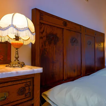 Pulcinella Tipico Centro Storico